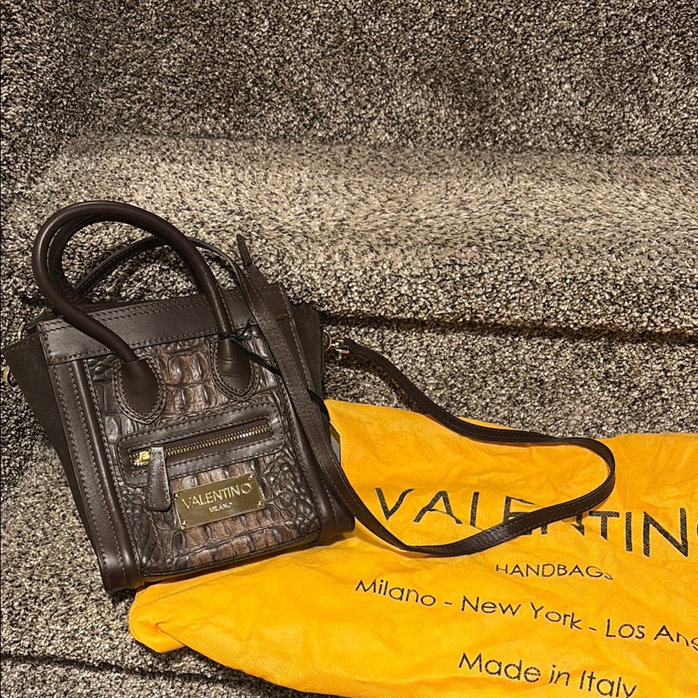 Valentino Brown Leidy Leather Bag - brand new with tags 🏷️